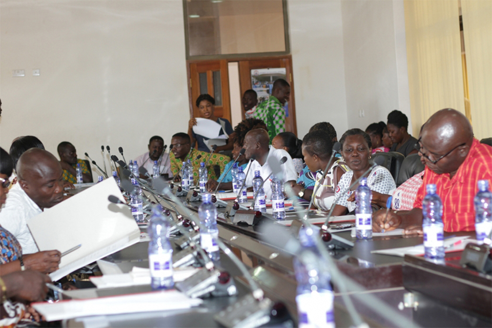 A picture of the participants under training