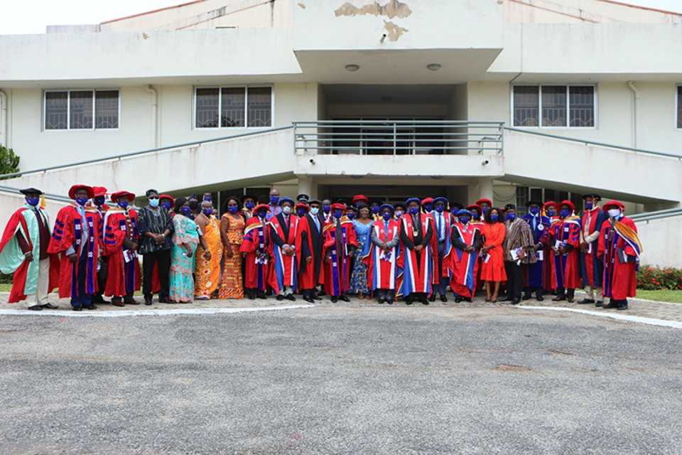 A group photograph of Convocation Members