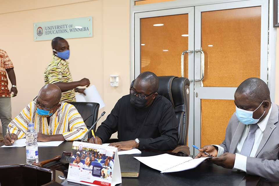 Vice-Chancellor of UEW, Rev. Fr. Prof. Anthony Afful-Broni (middle), Executive Director, Sabre Education, Ghana, Mr. Tony Dogbe (left) and Surv. Paul Osei-Barima Esq (right)