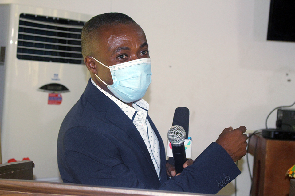Head of Department, Dr. Ernest Yeboah Acheampong,  presenting on the topic, "The Future of the Coaching Programme"