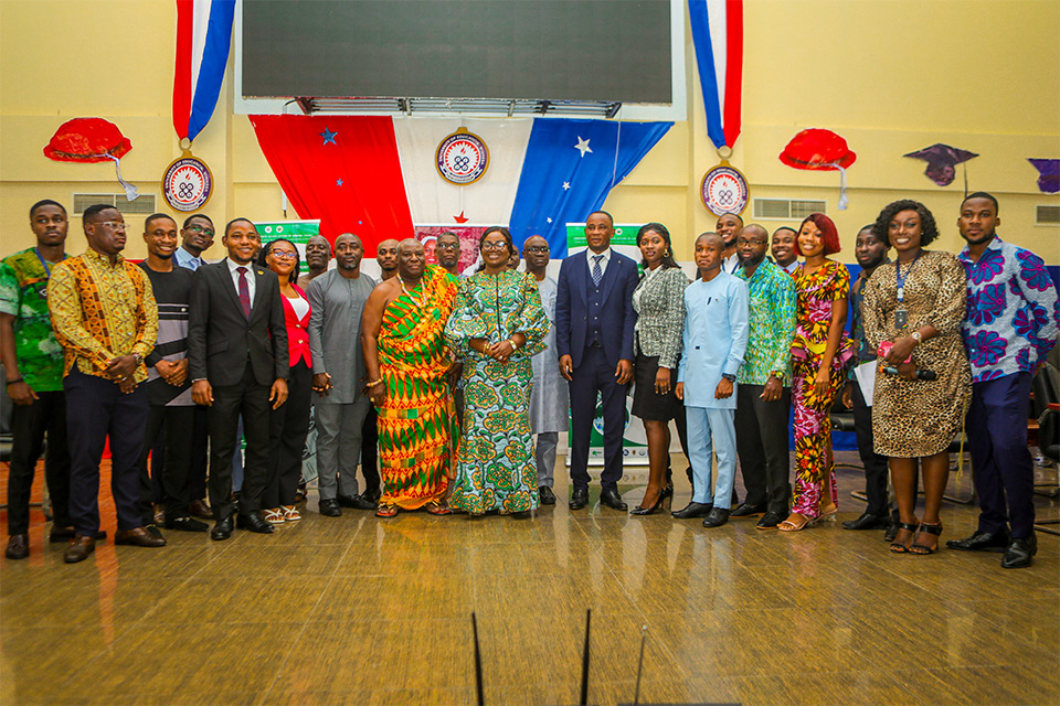 Dignitaries and some student leaders in a group photograph after the opening ceremony