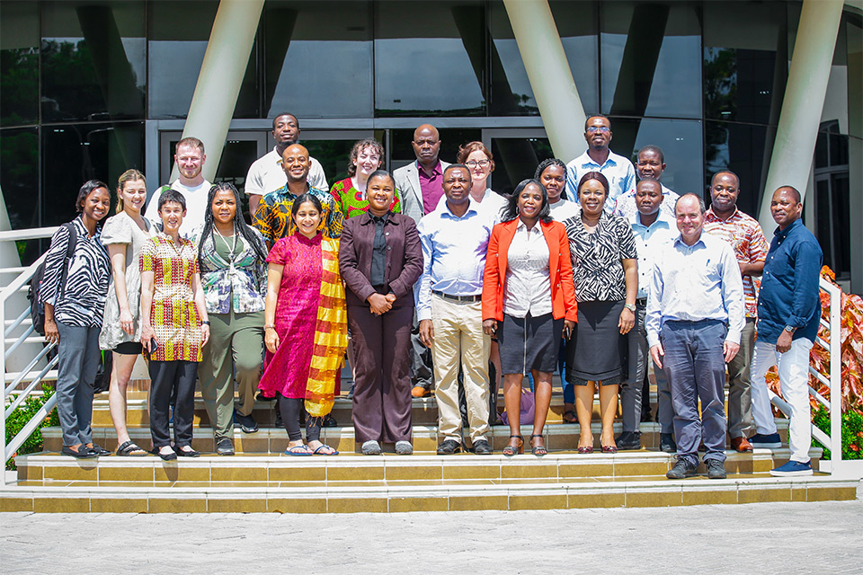RLN members in a group pic with stakeholders and experts from natural and social sciences, engineering, and education after the conference at UEW