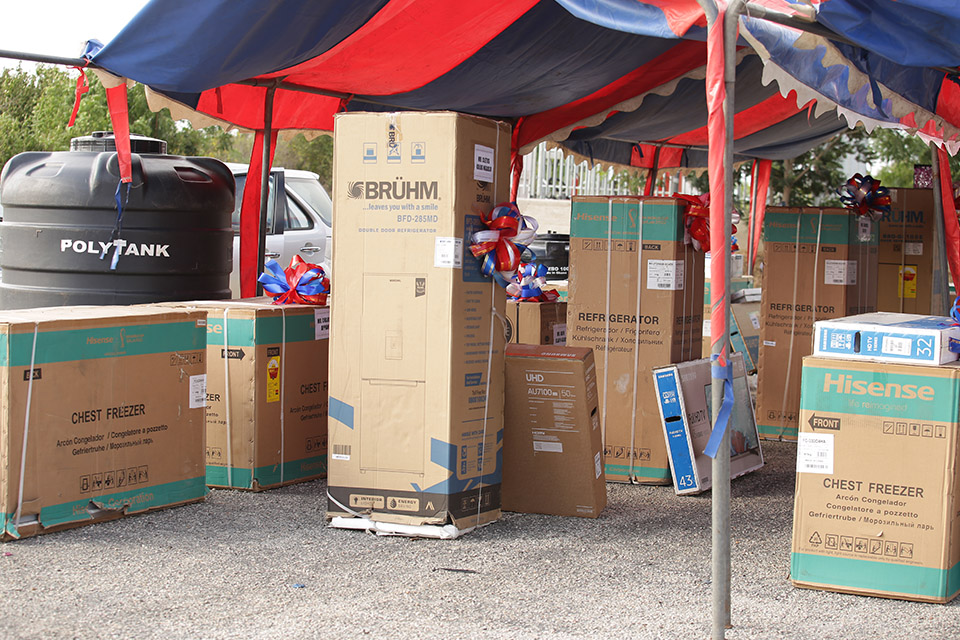 Assorted electrical gadgets and items presented to the retirees