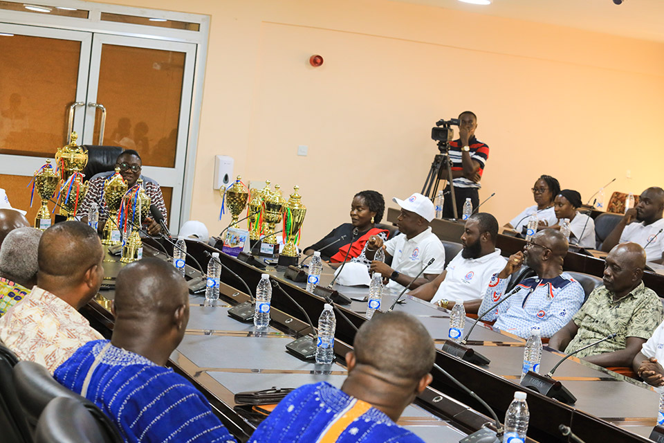 A cross-section of the University Management and officials for the games.