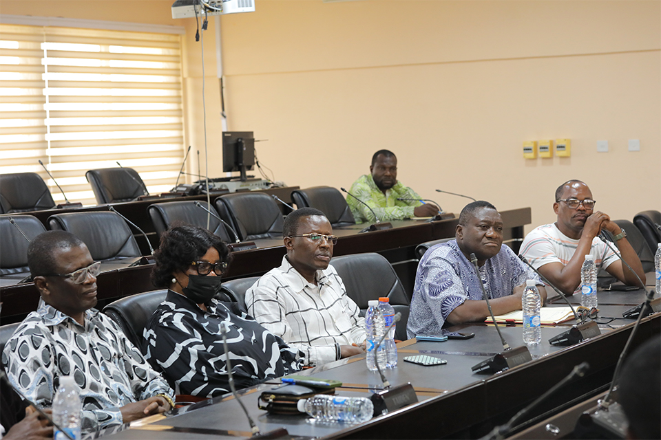 The Vice-Chancellor, Prof. Mawutor Avoke (2nd from right), with faculty members at the FES and the Centre for International Programmes 