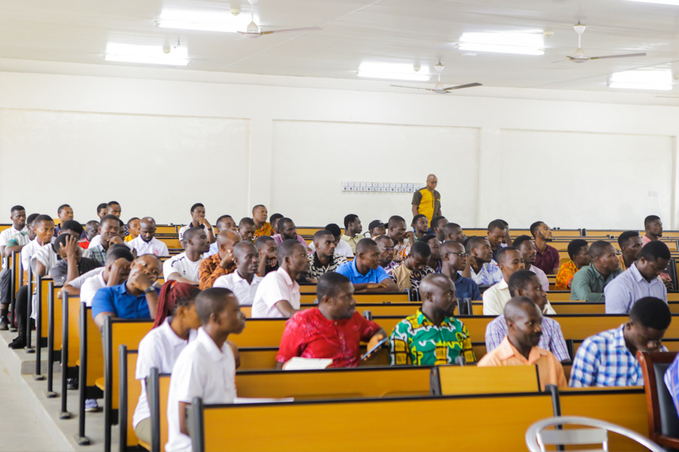 A cross-section of participants during the workshop