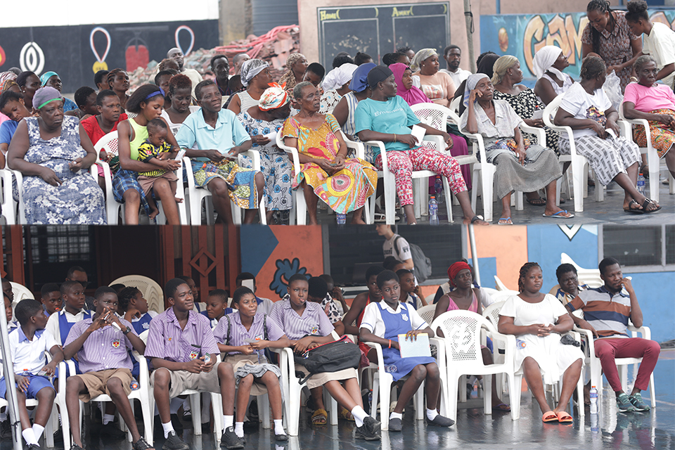 Cross-sections of attendees during the durbar 