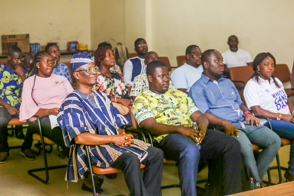 A cross-section of the project team members and stakeholders at the dissemination workshop  