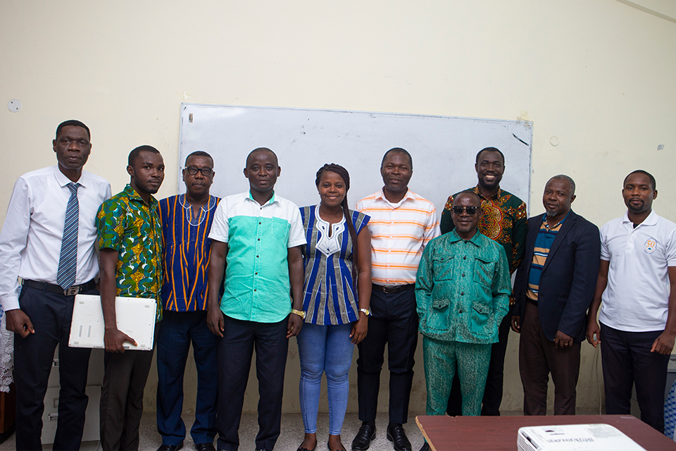 A group picture after the seminar