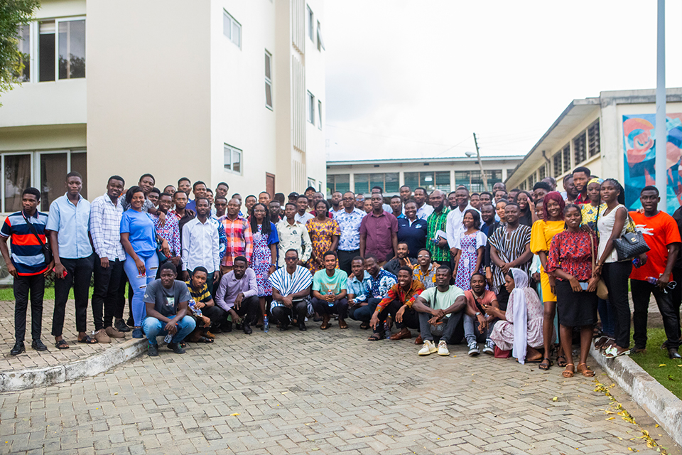 A group picture after the seminar