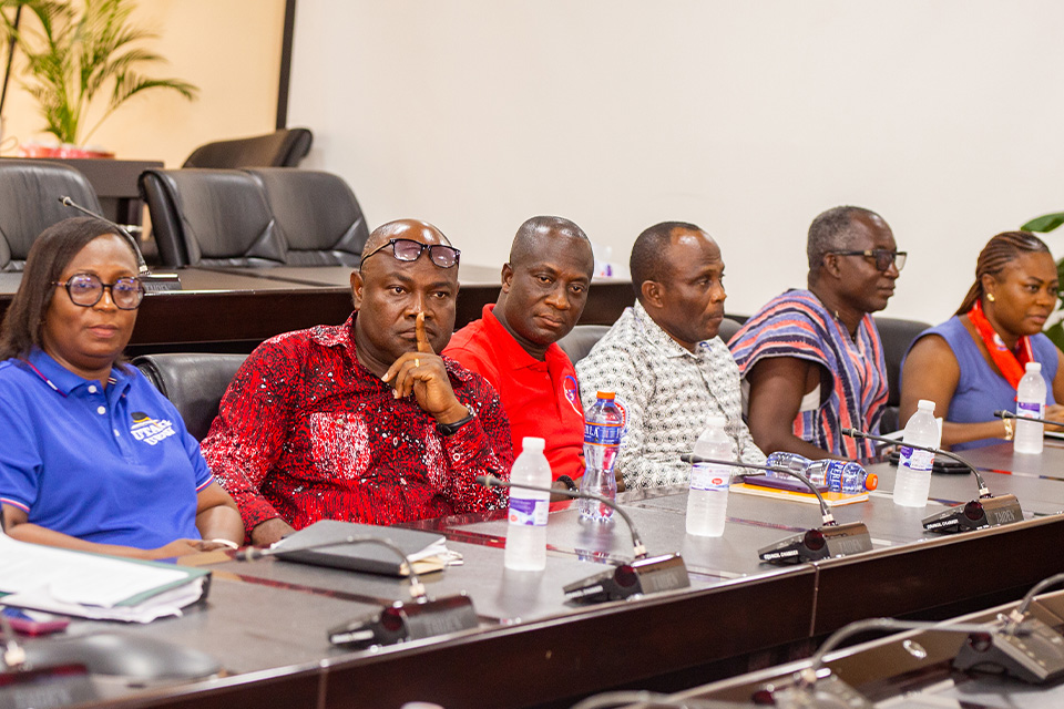 A cross-section of UEW staff during the meeting 