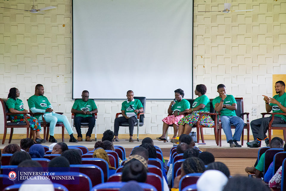 A cross-section of the panel discussants and sign language interpreters 